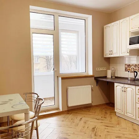 Rc Mandarin Apartman