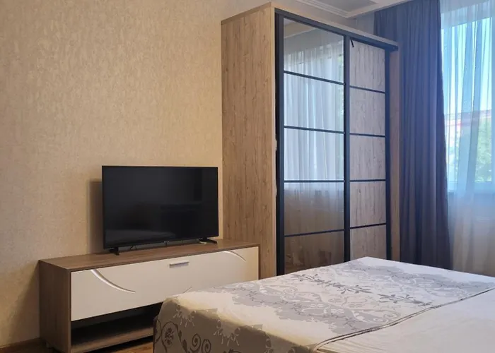 Rc Mandarin Apartman *